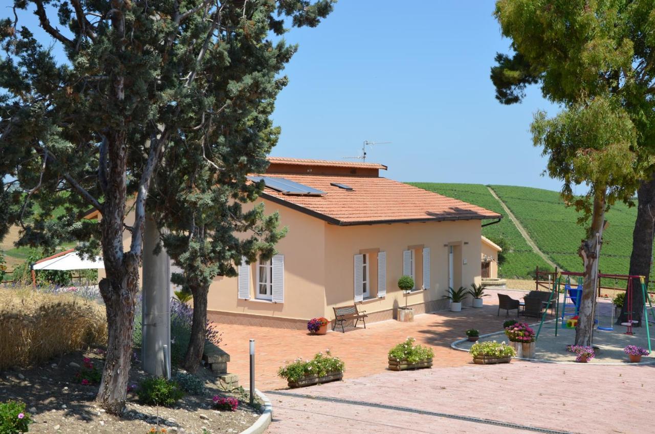 Re Umberto Suite San Salvo Exteriér fotografie