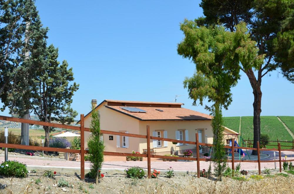 Re Umberto Suite San Salvo Exteriér fotografie
